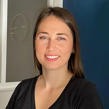 Doriane, esthéticienne chez M Institut à Bédée
